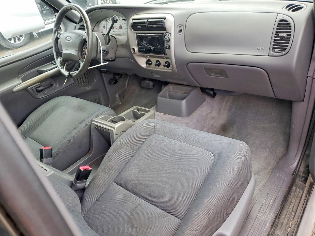 2002 FORD Explorer Sport Trac