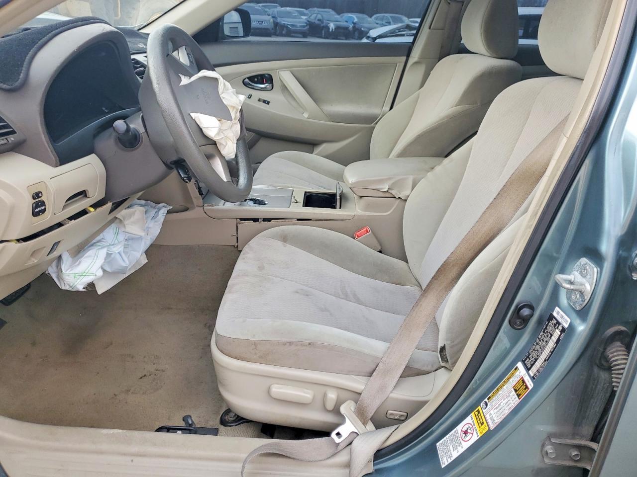 2010 TOYOTA CAMRY
