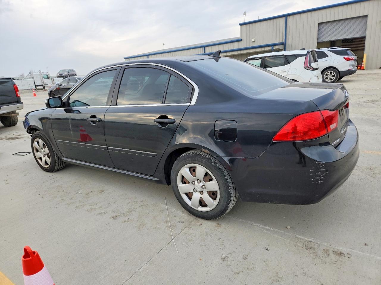 2010 KIA OPTIMA