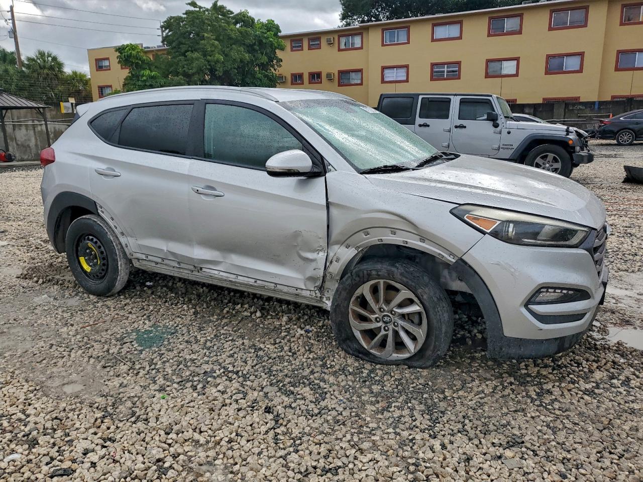 2018 HYUNDAI TUCSON