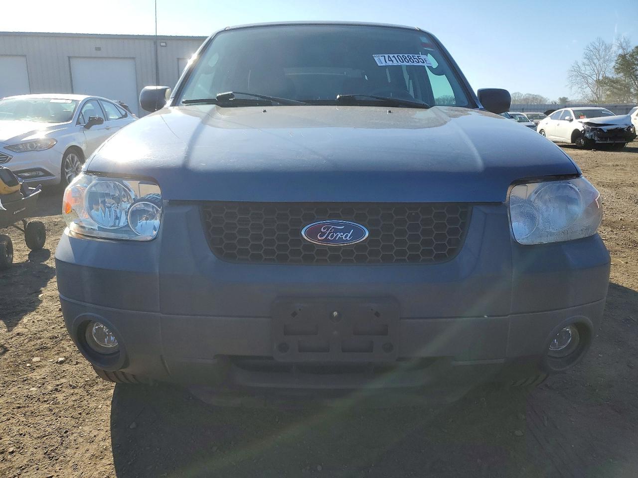 2006 FORD ESCAPE