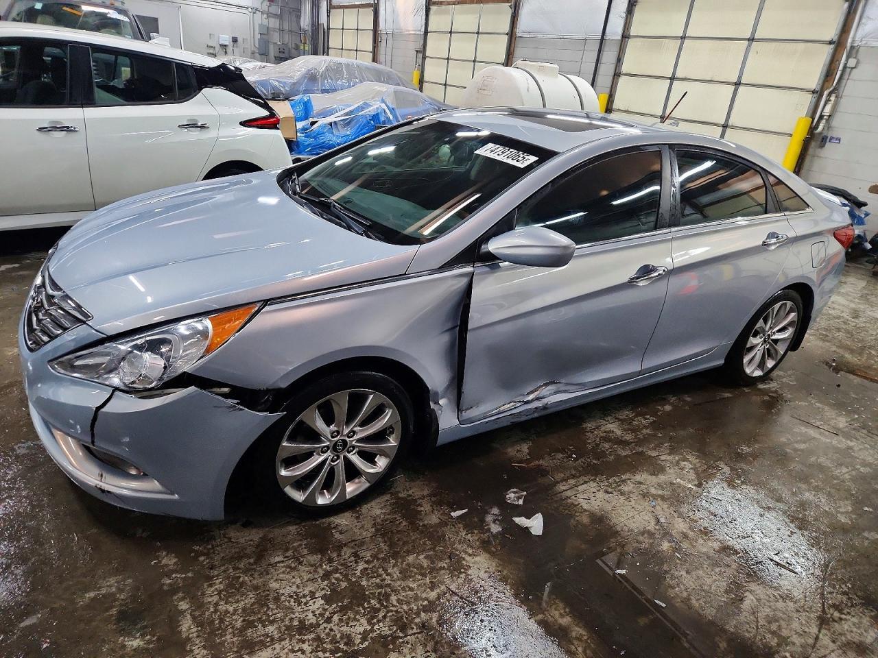 2013 HYUNDAI SONATA