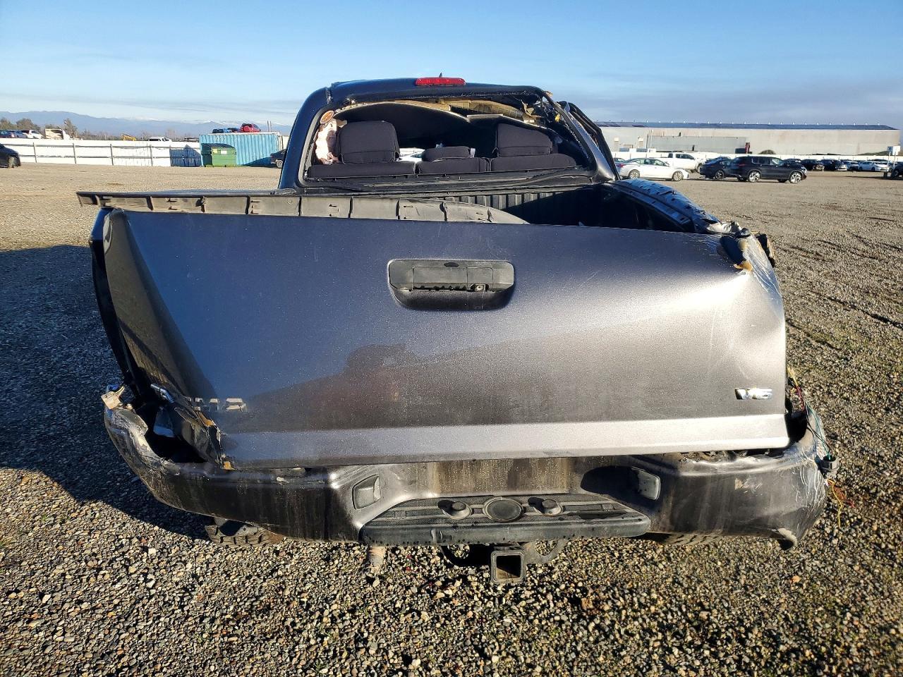 2012 TOYOTA TACOMA