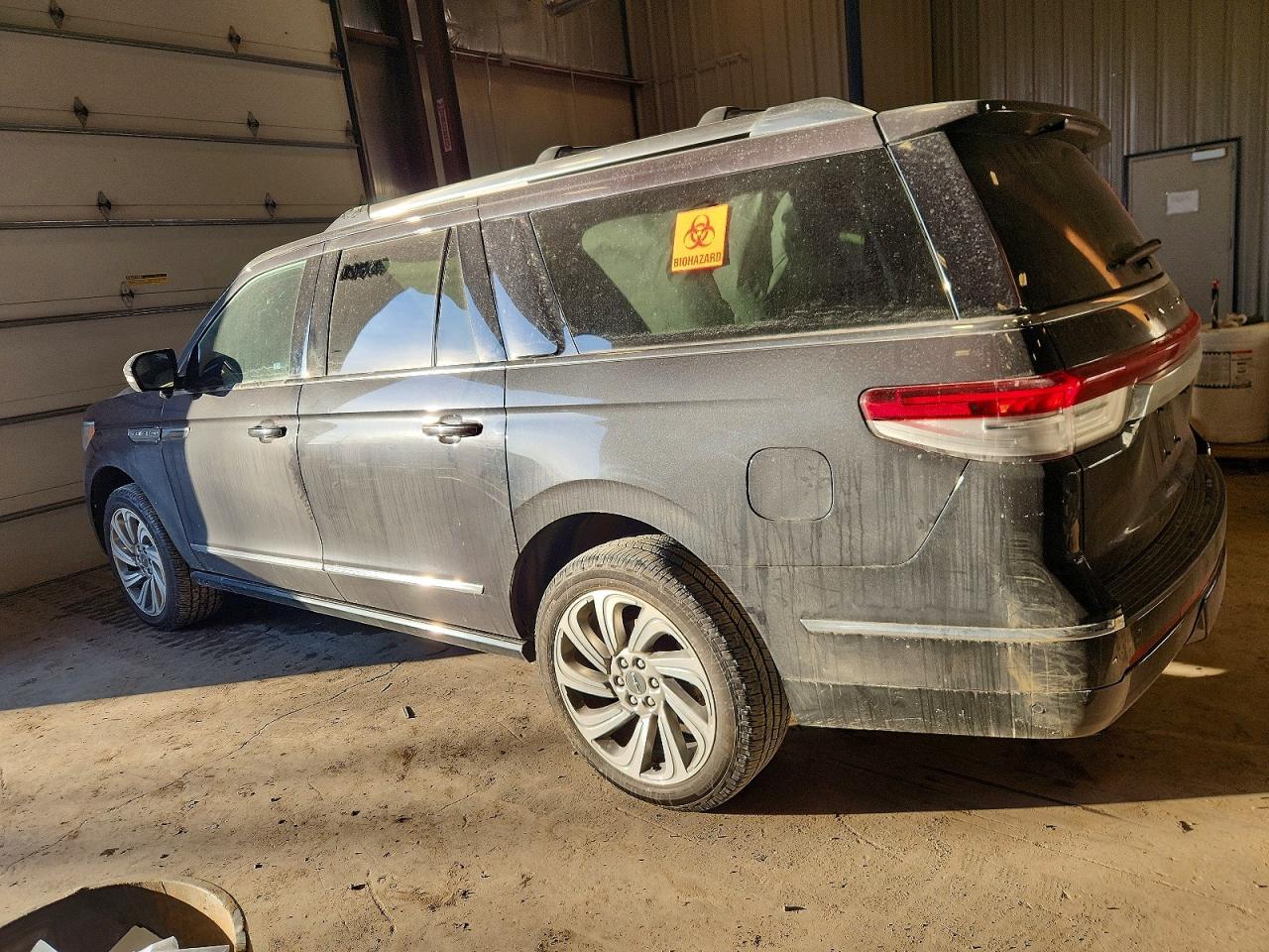 2023 LINCOLN Navigator