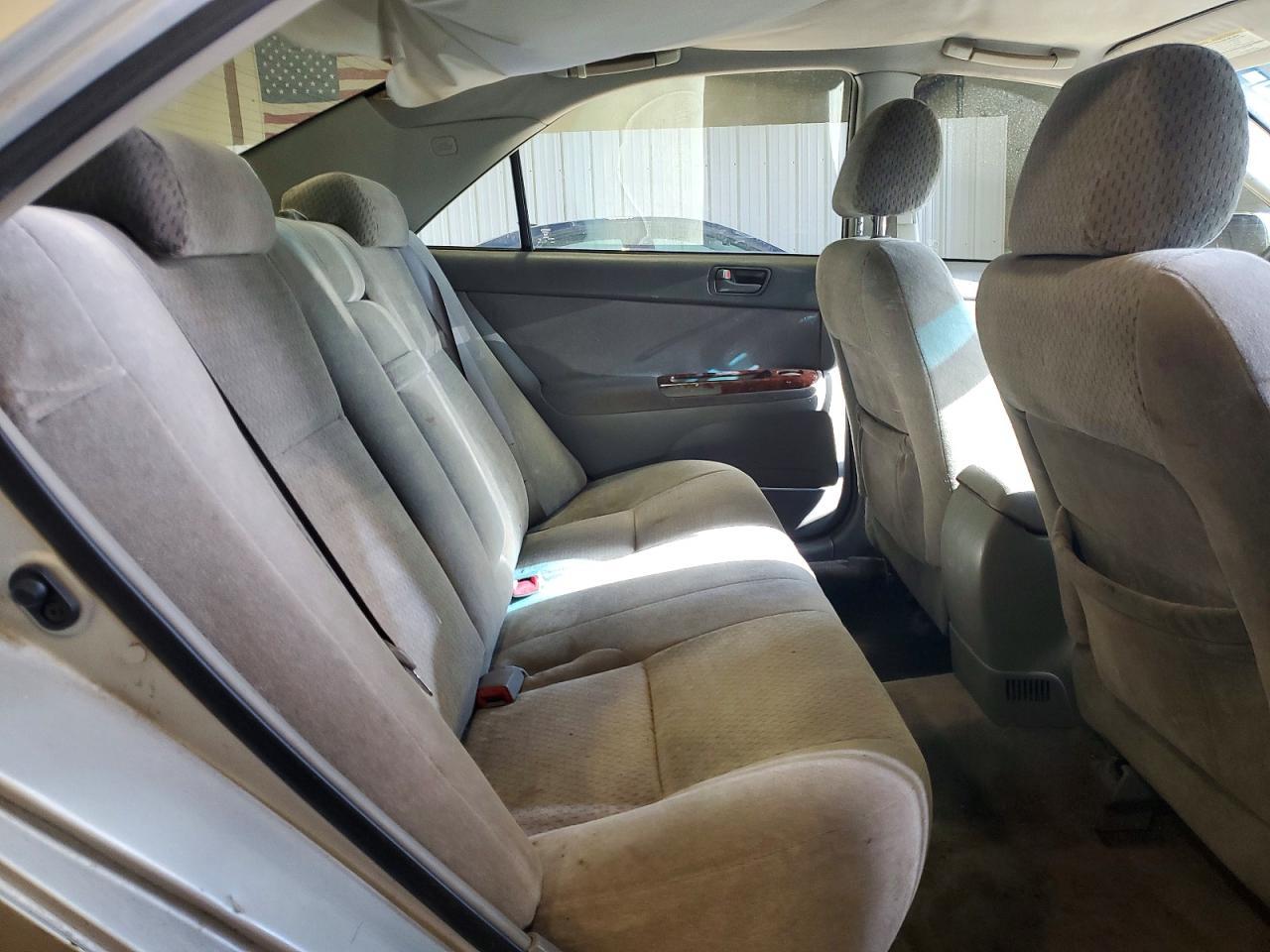 2004 TOYOTA CAMRY