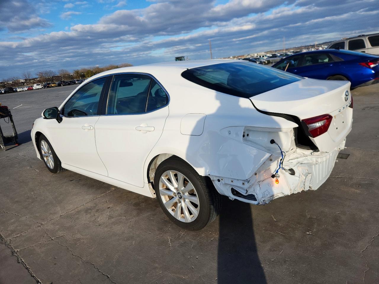 2018 TOYOTA CAMRY