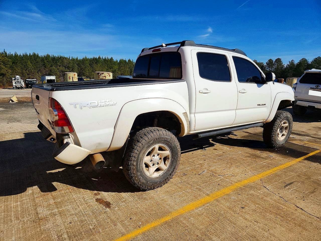2012 TOYOTA TACOMA