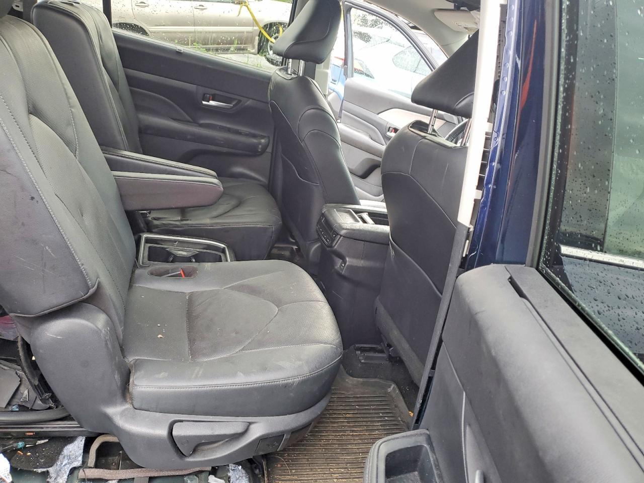 2024 TOYOTA HIGHLANDER