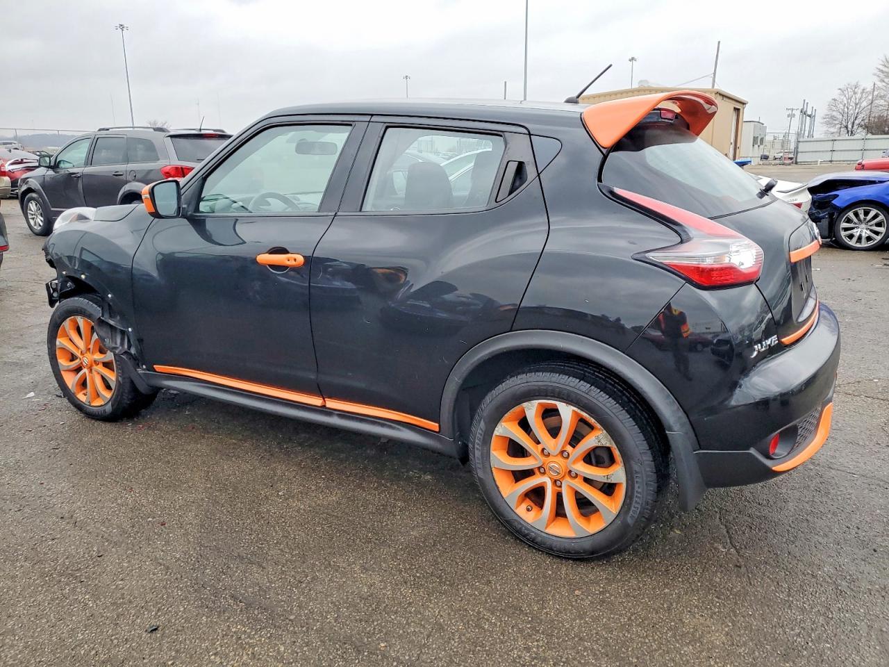2015 NISSAN Juke
