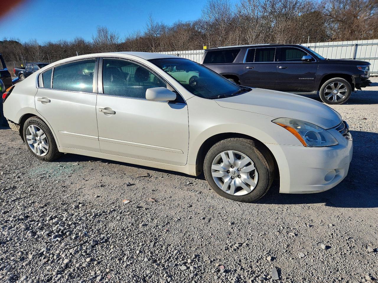 2010 NISSAN ALTIMA
