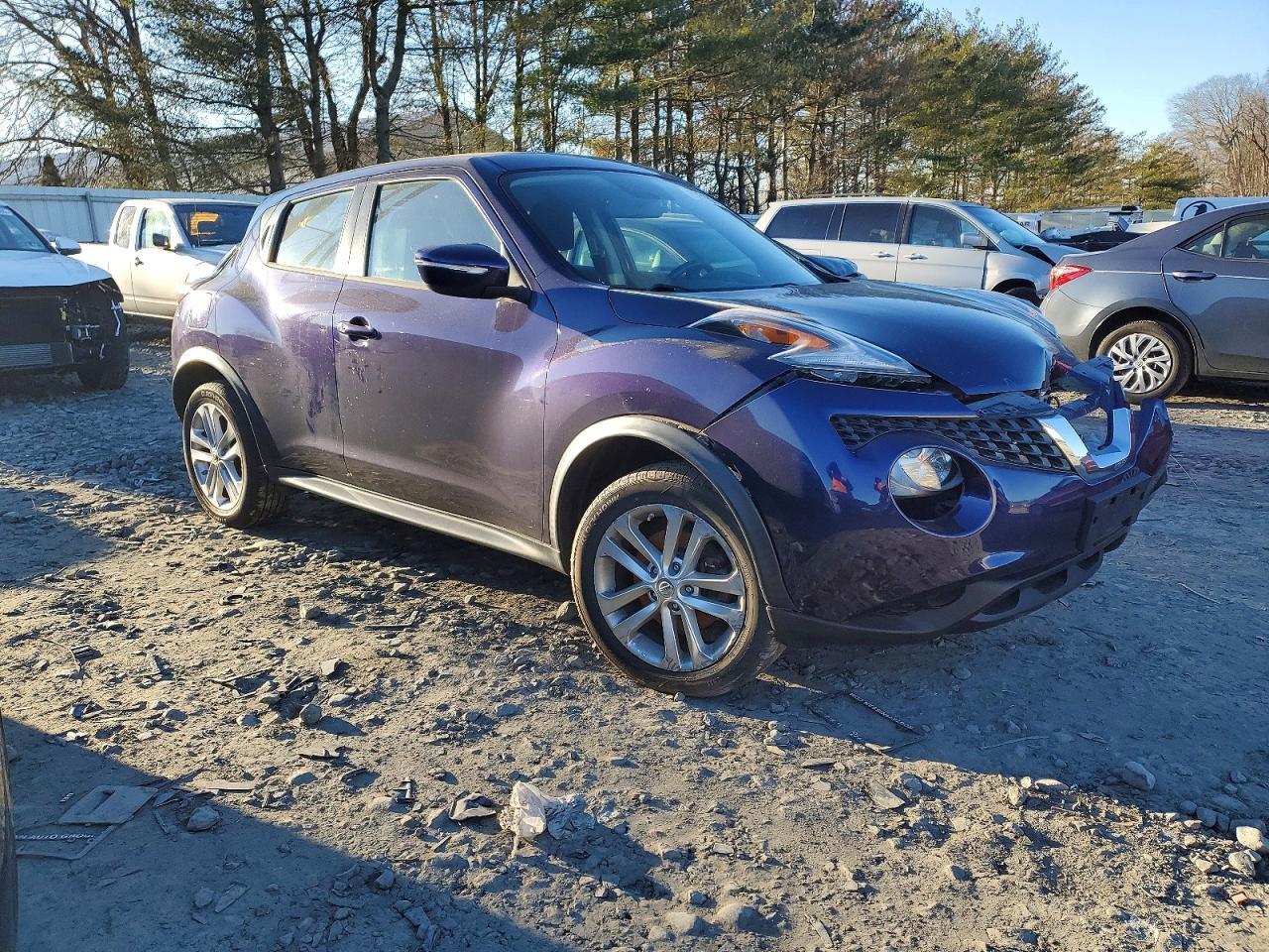 2016 NISSAN Juke