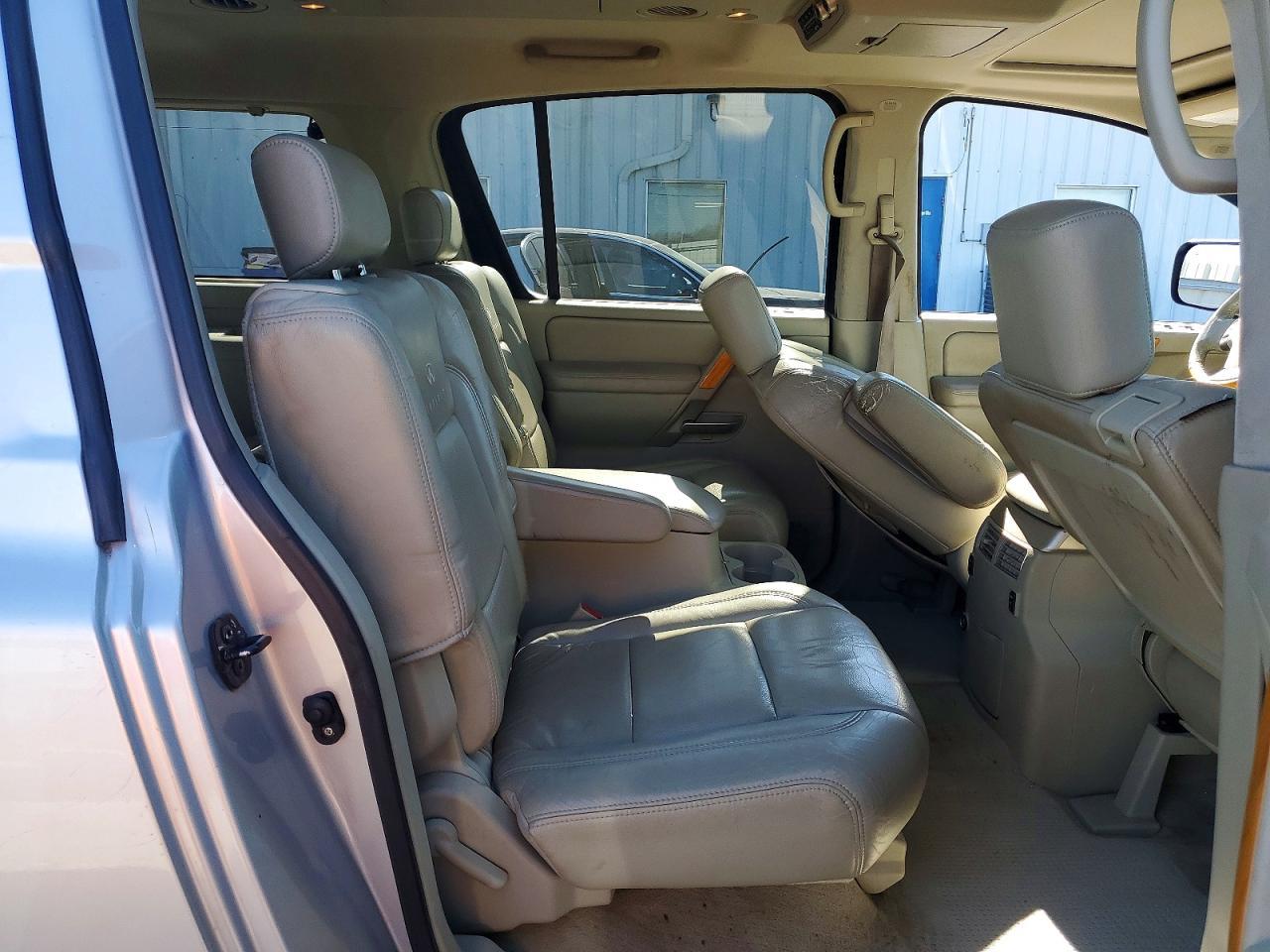 2004 INFINITI QX56