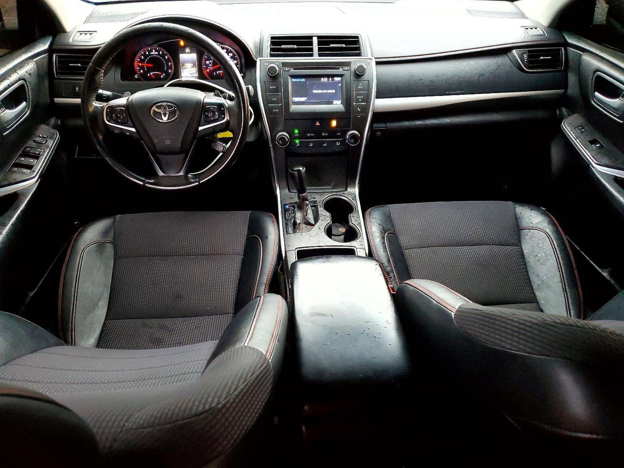 2017 TOYOTA CAMRY