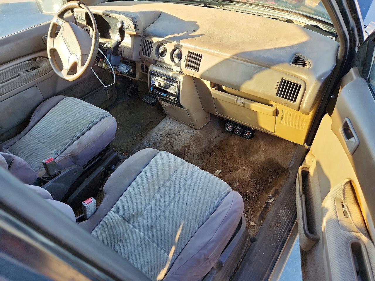 1995 MAZDA Mpv