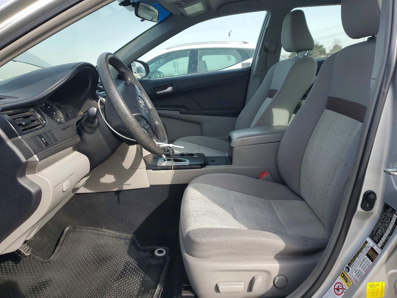 2012 TOYOTA CAMRY