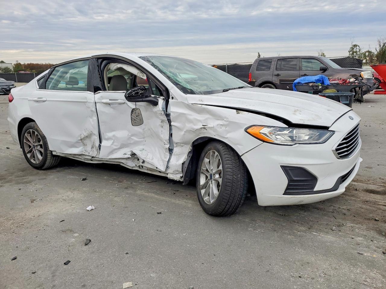 2020 FORD FUSION