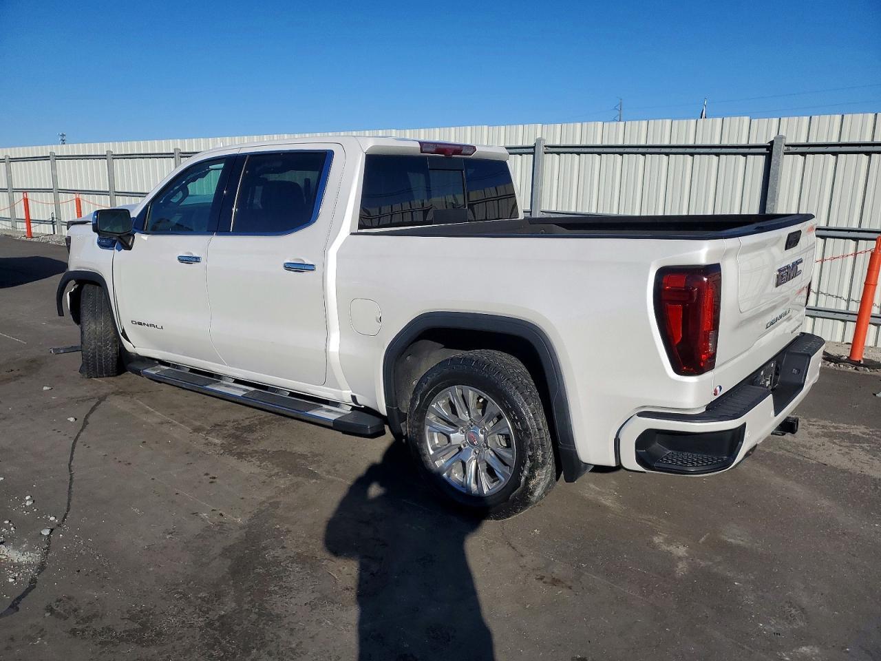 2022 GMC Sierra