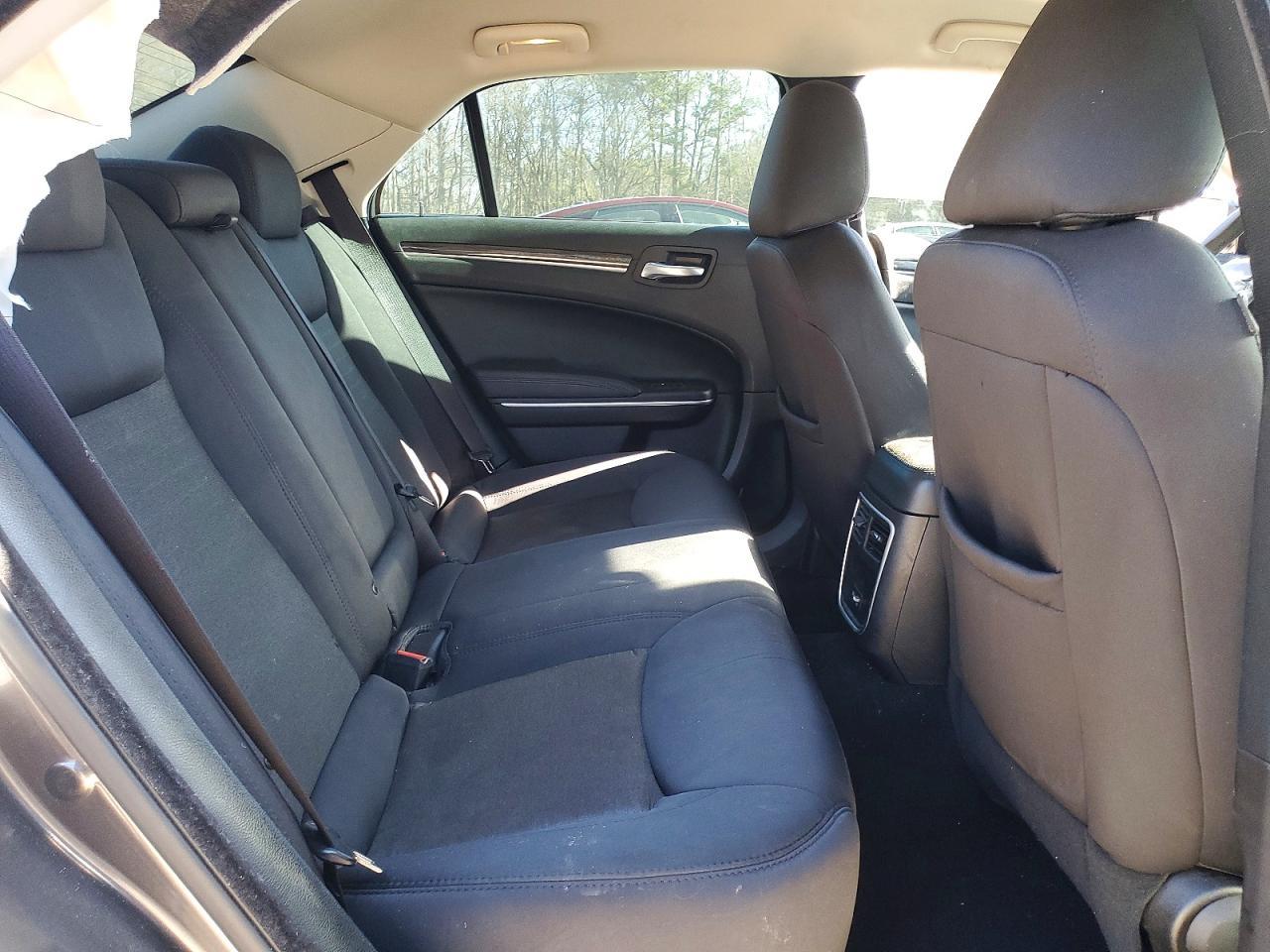 2022 CHRYSLER 300