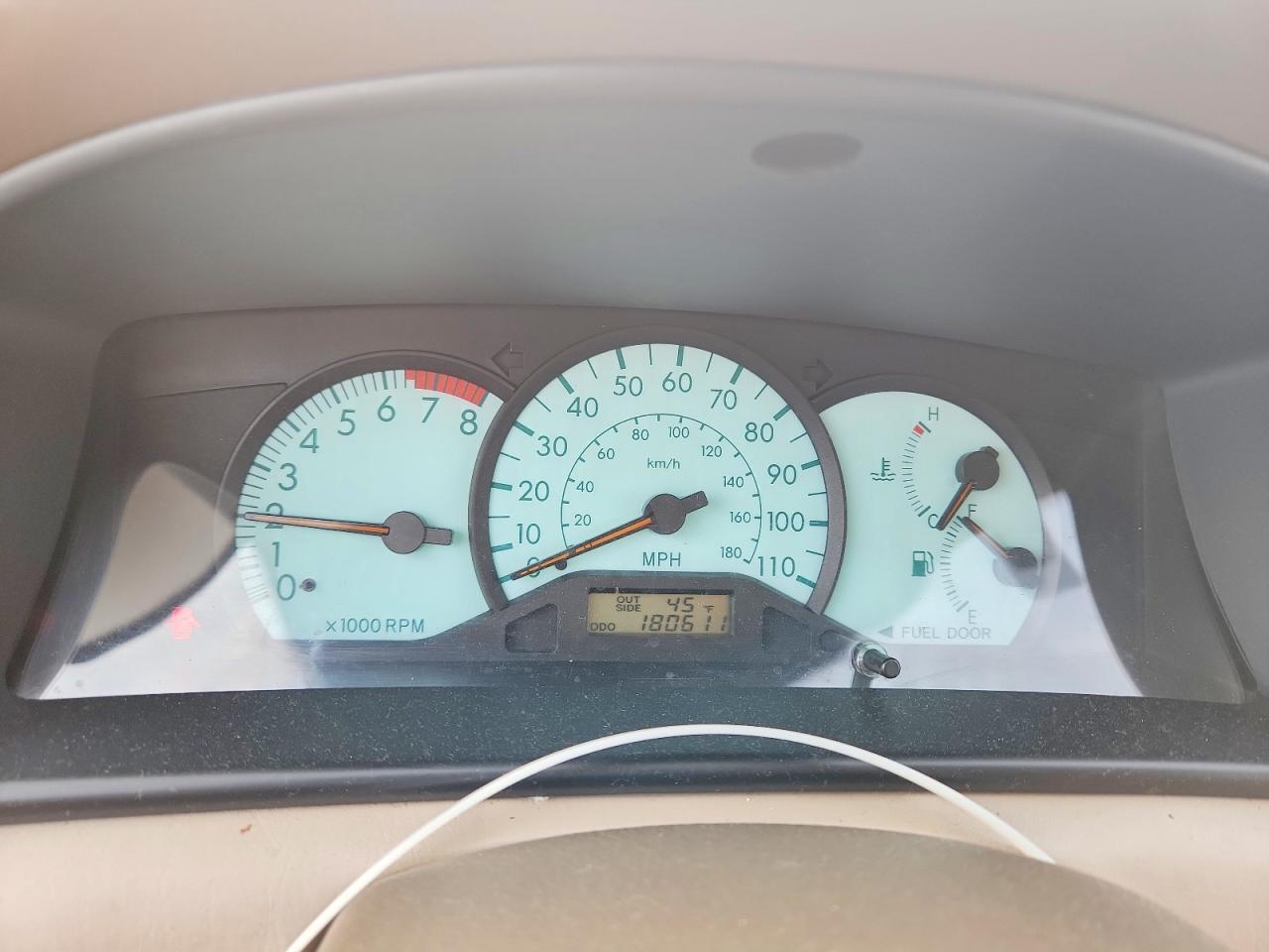 2004 TOYOTA COROLLA