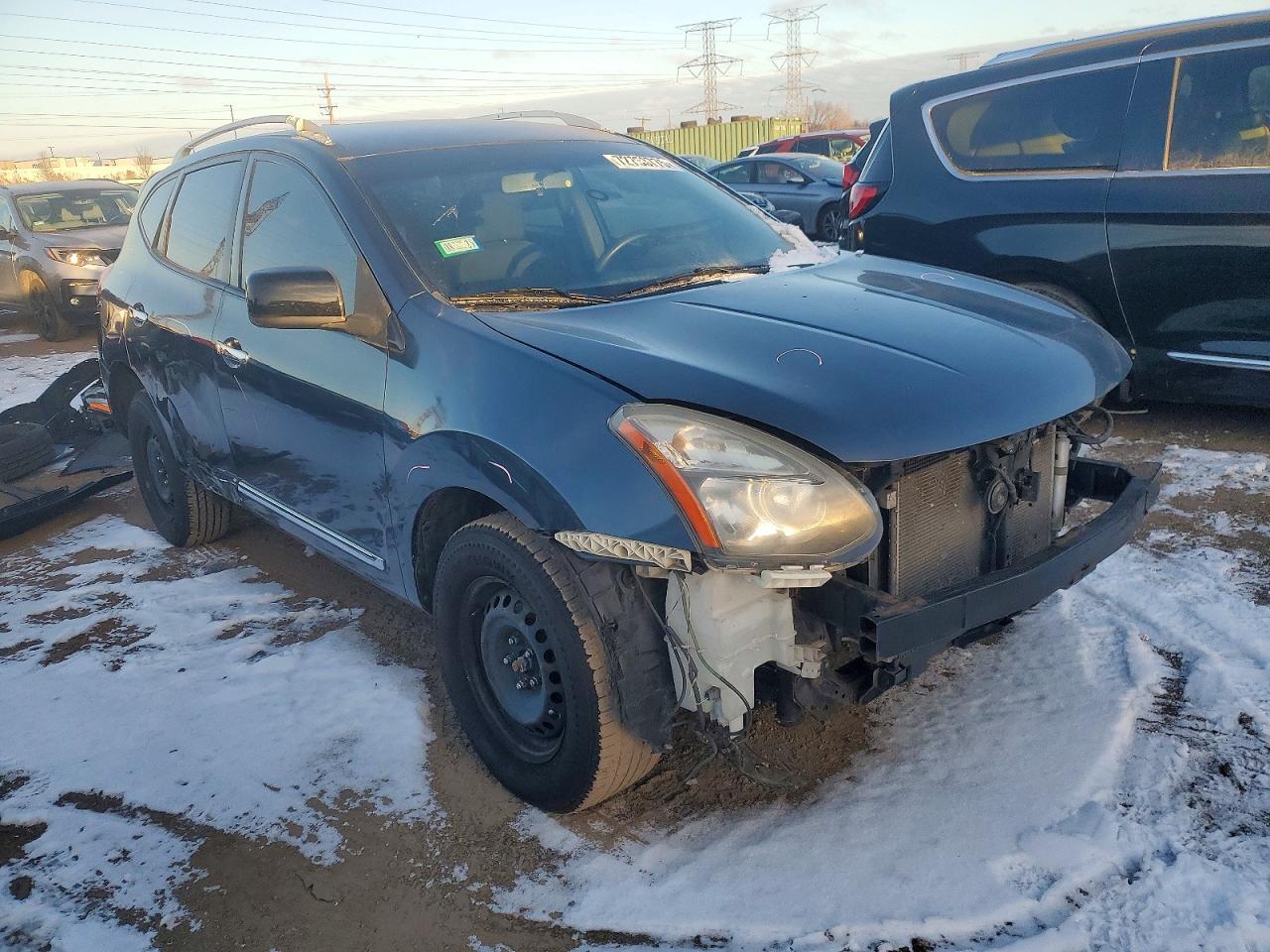 2015 NISSAN ROGUE