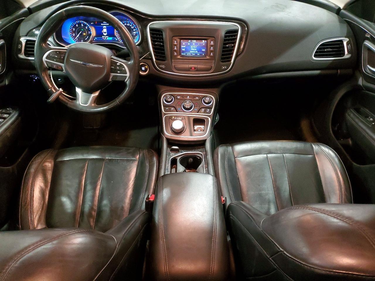 2015 CHRYSLER 200