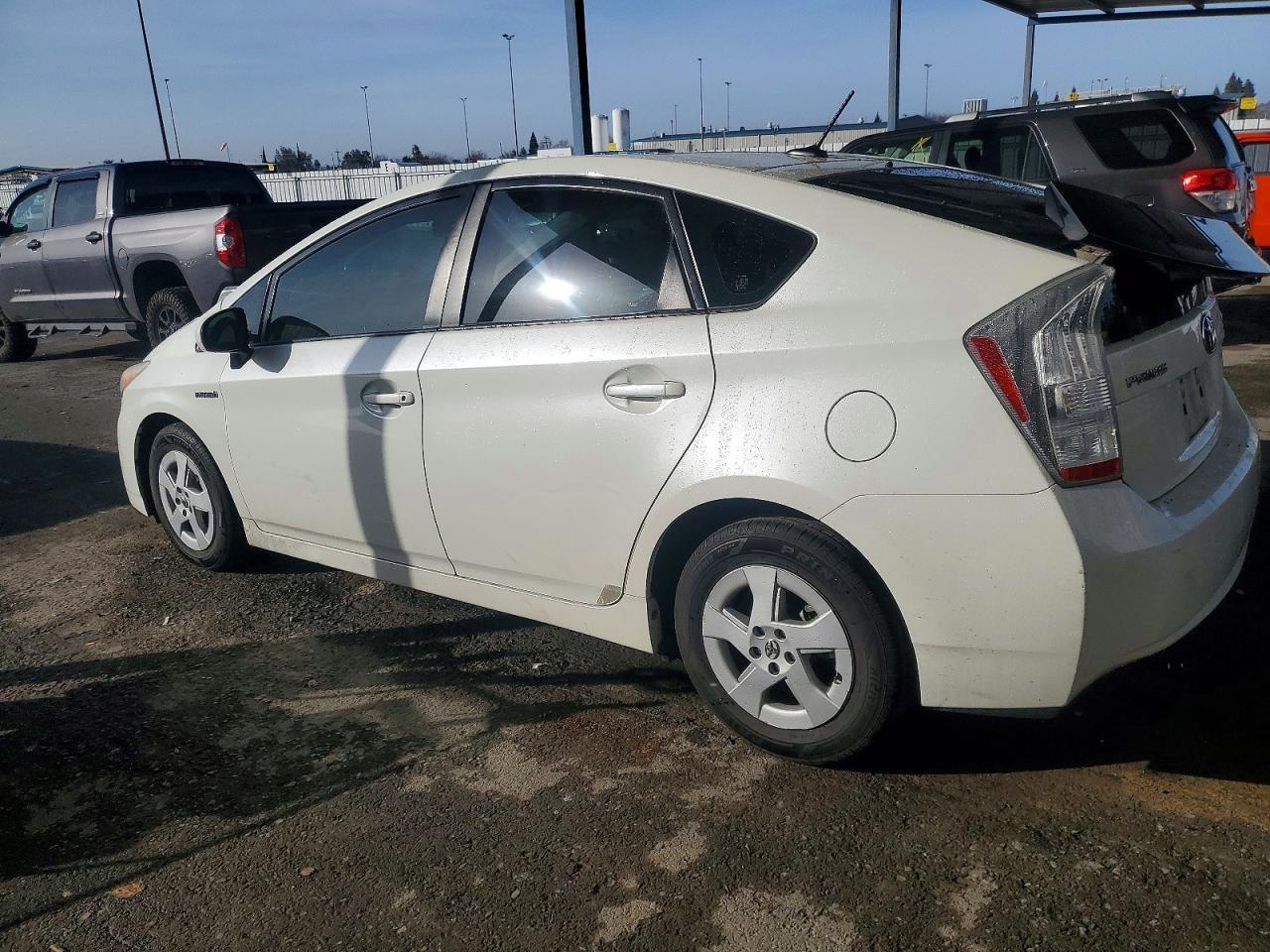 2011 TOYOTA PRIUS