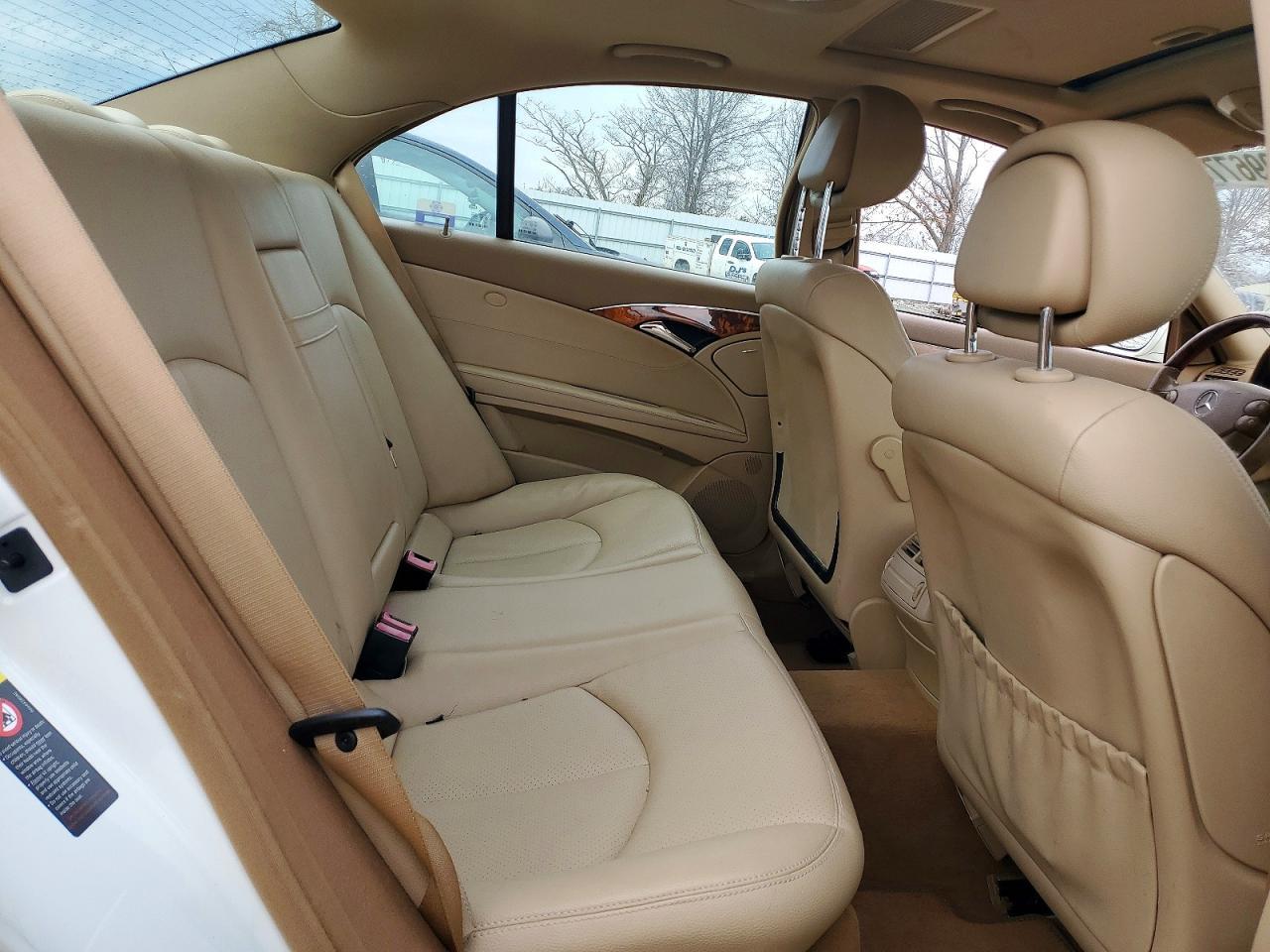 2009 MERCEDES-BENZ E-Class