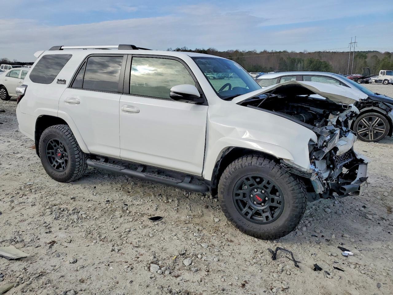 2023 TOYOTA 4Runner