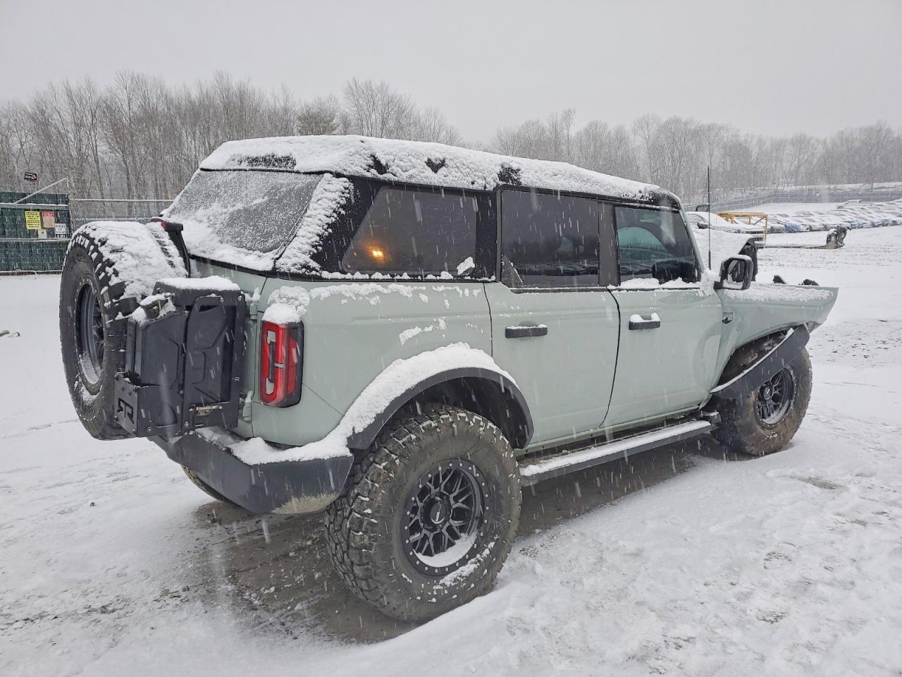 2021 FORD Bronco