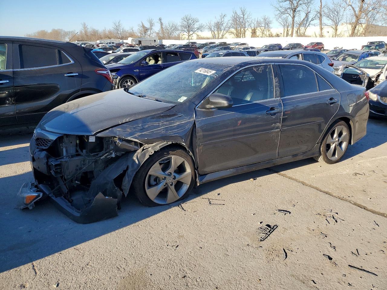 2012 TOYOTA CAMRY