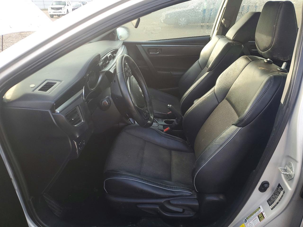 2015 TOYOTA COROLLA