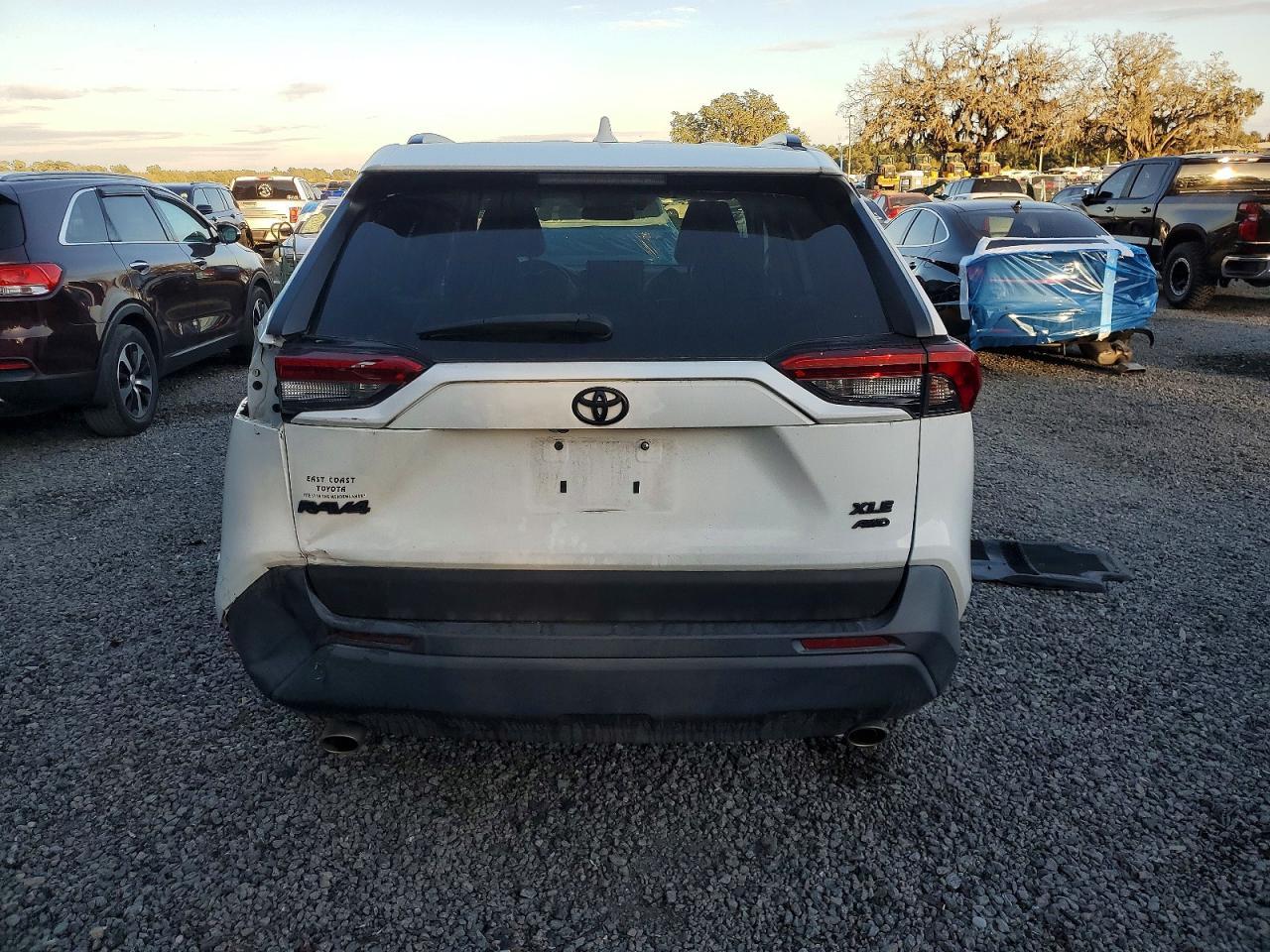 2020 TOYOTA RAV4
