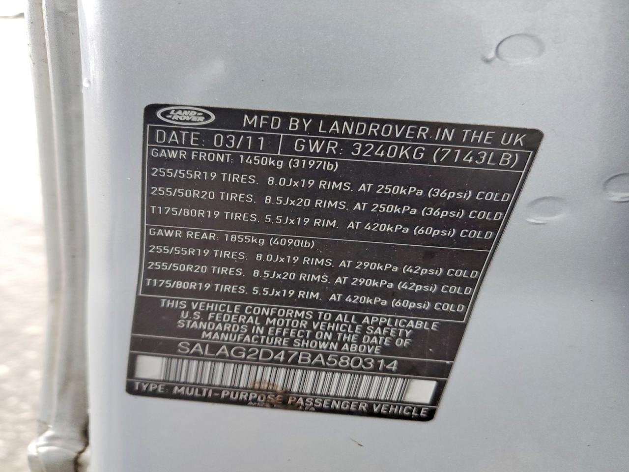 2011 LAND ROVER LR4