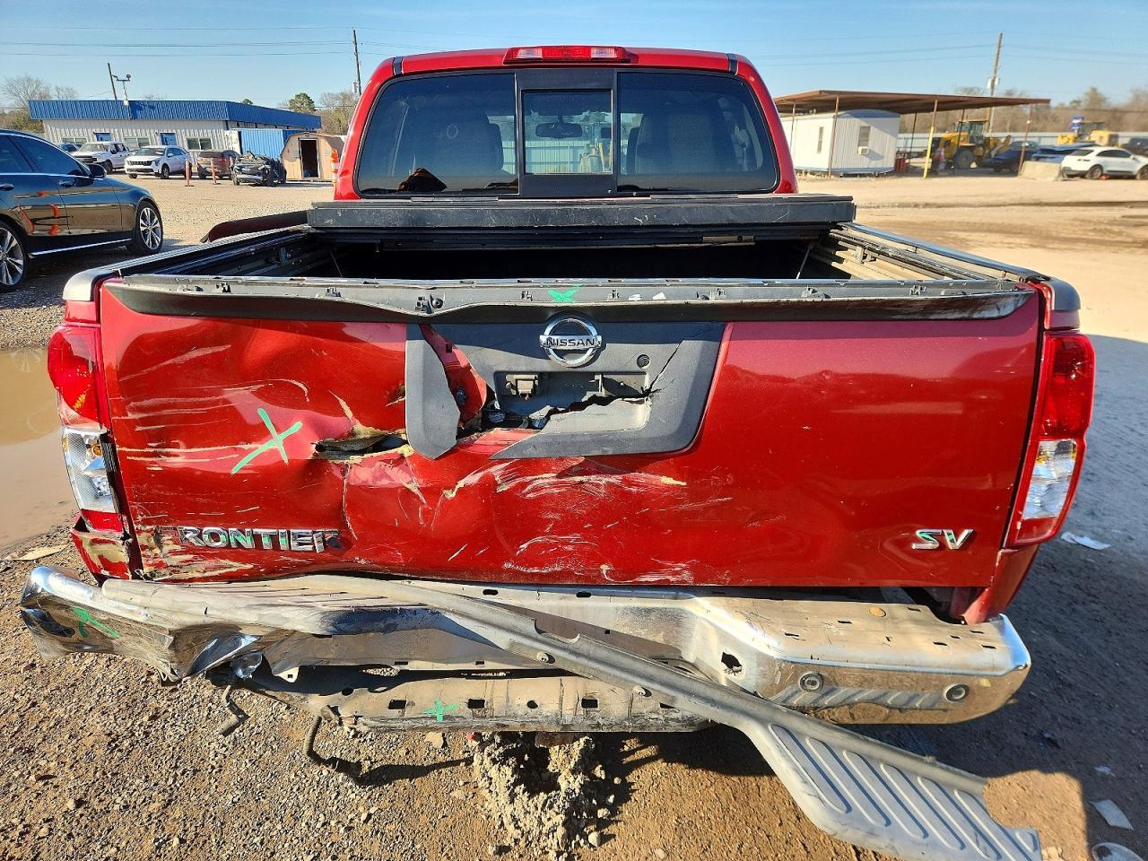 2015 NISSAN Frontier