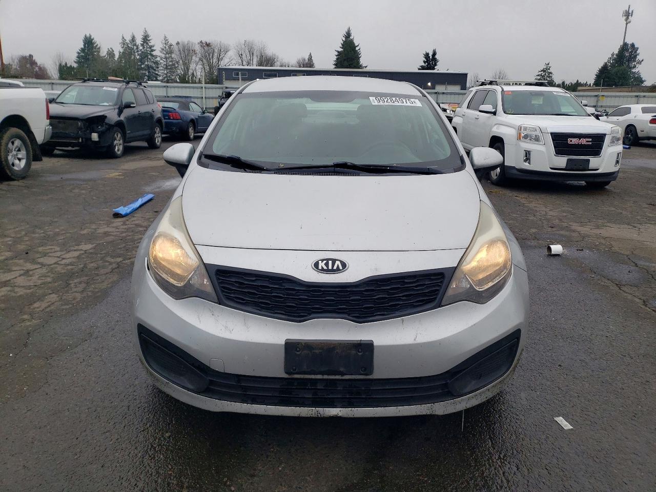 2013 KIA RIO