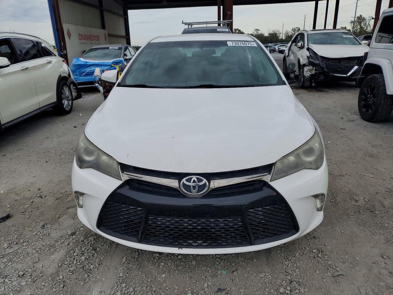 2017 TOYOTA CAMRY