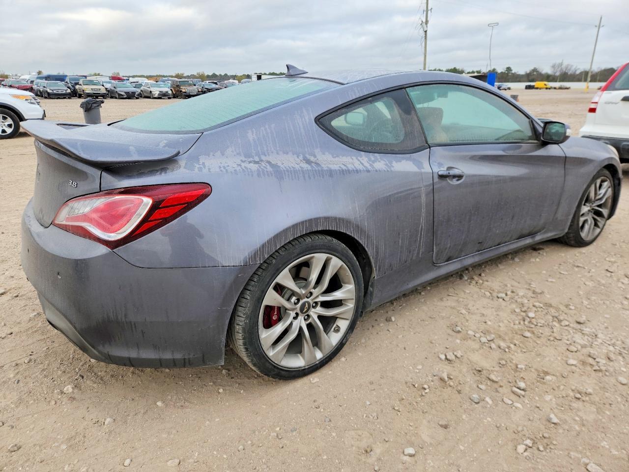 2015 HYUNDAI GENESIS