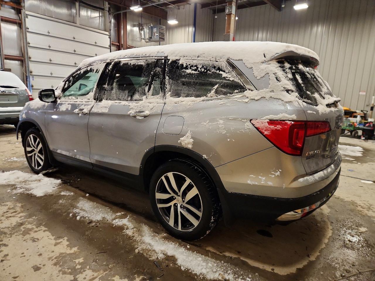 2017 HONDA PILOT