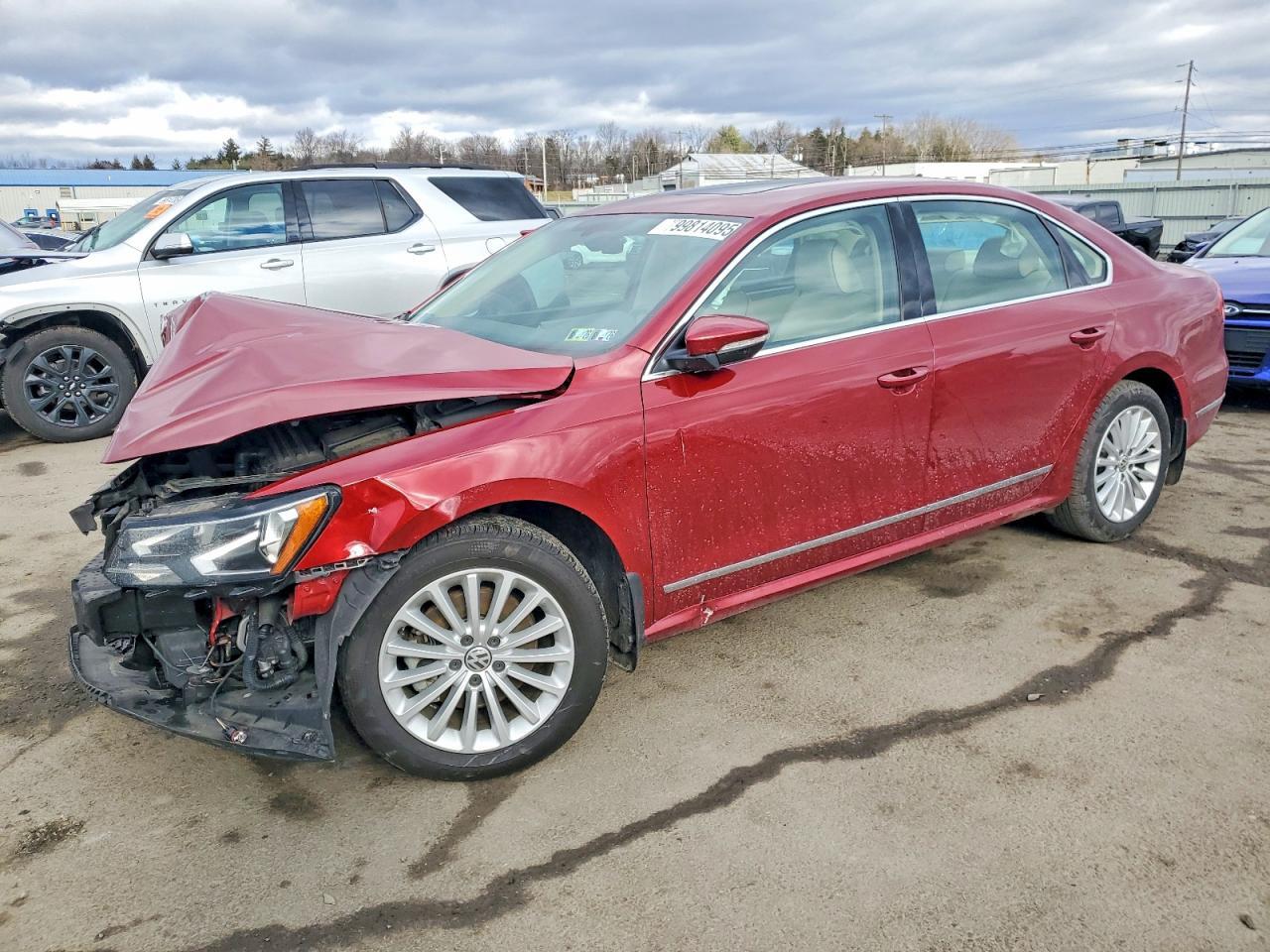 2016 VOLKSWAGEN Passat