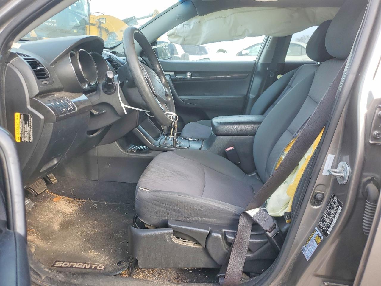 2013 KIA SORENTO