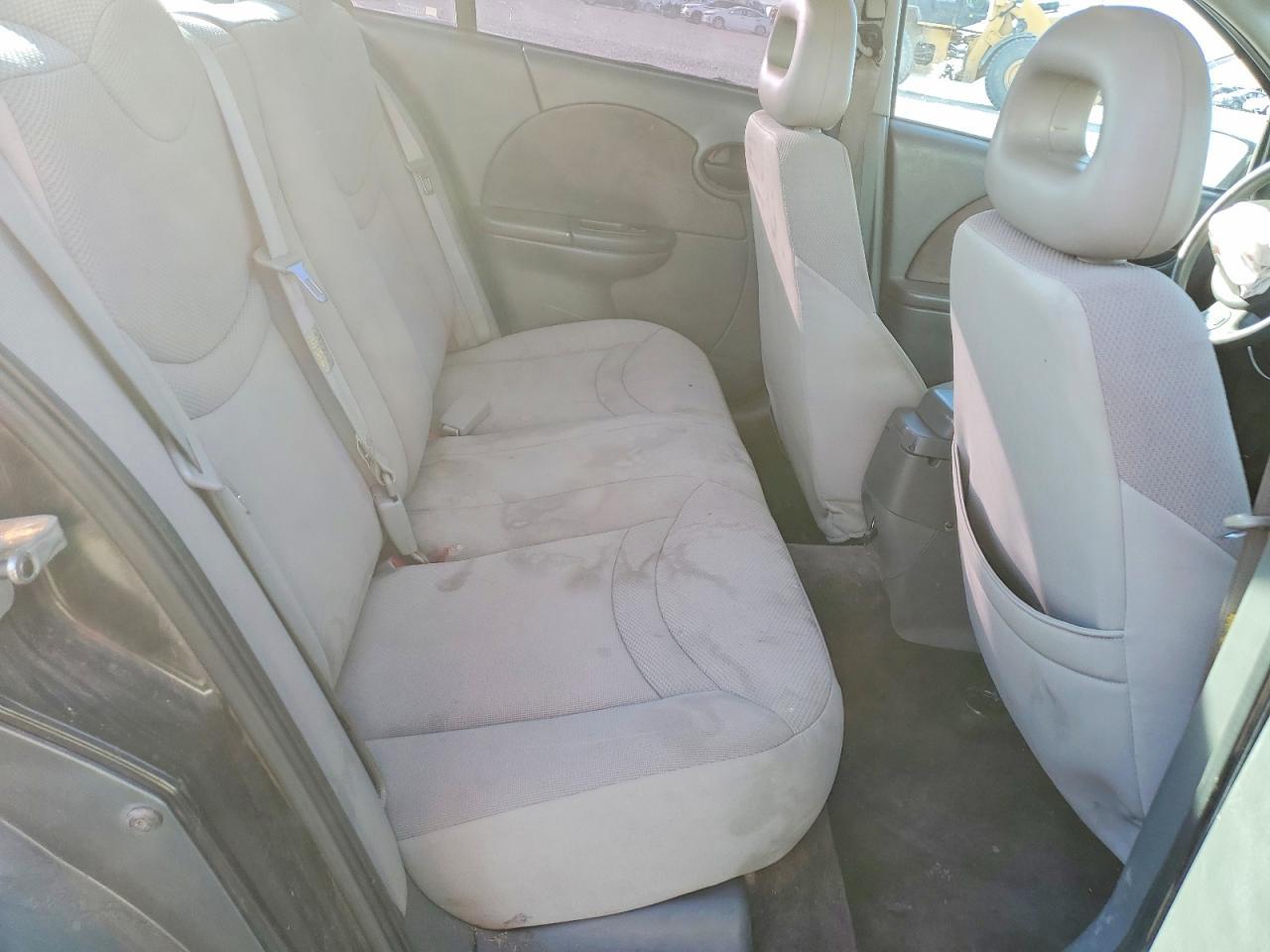 2004 SATURN Ion