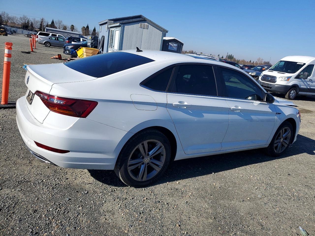 2019 VOLKSWAGEN JETTA