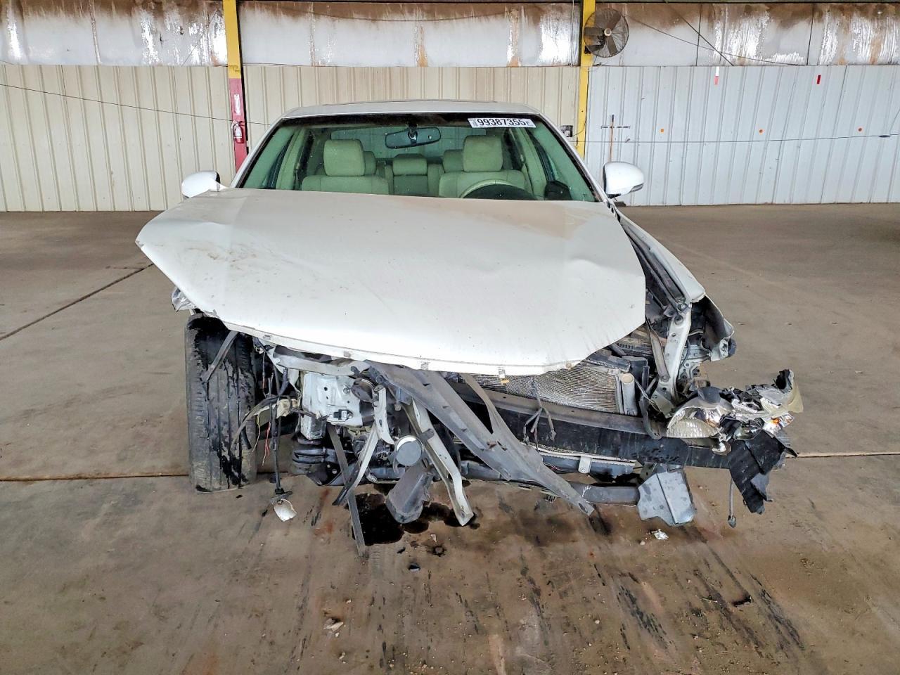 2011 TOYOTA Avalon