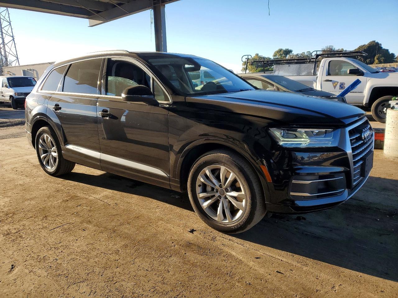 2018 AUDI Q7