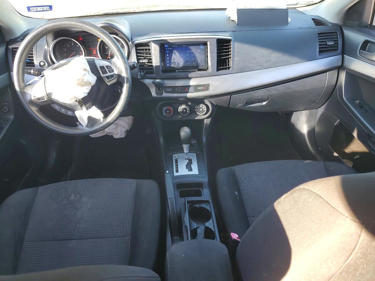 2011 MITSUBISHI LANCER