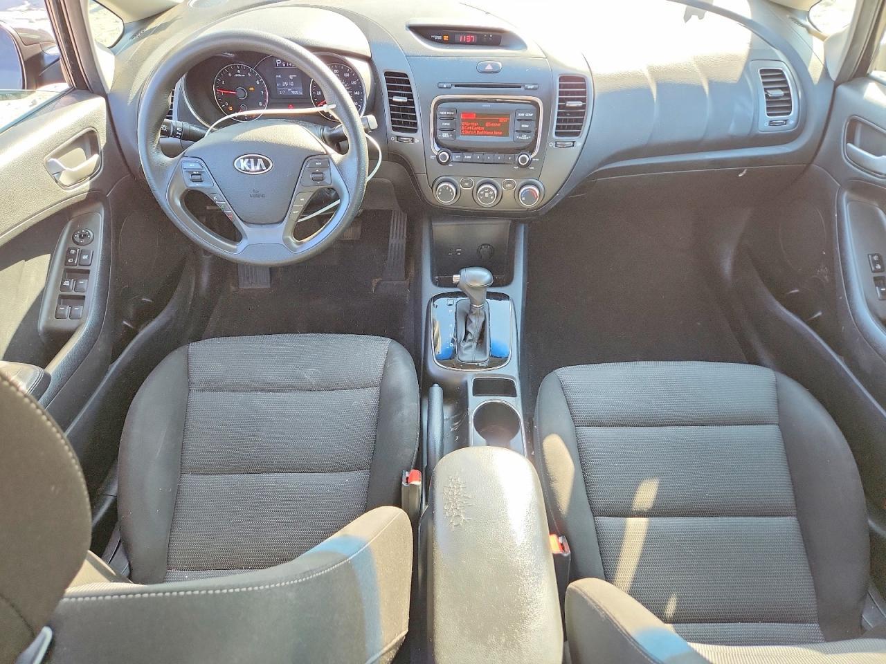2017 KIA FORTE