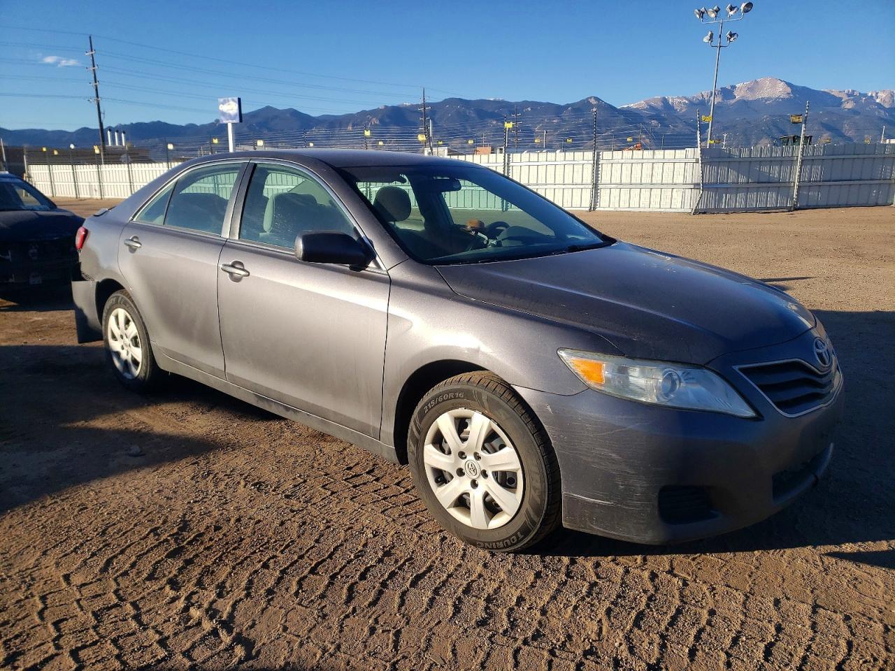 2011 TOYOTA CAMRY