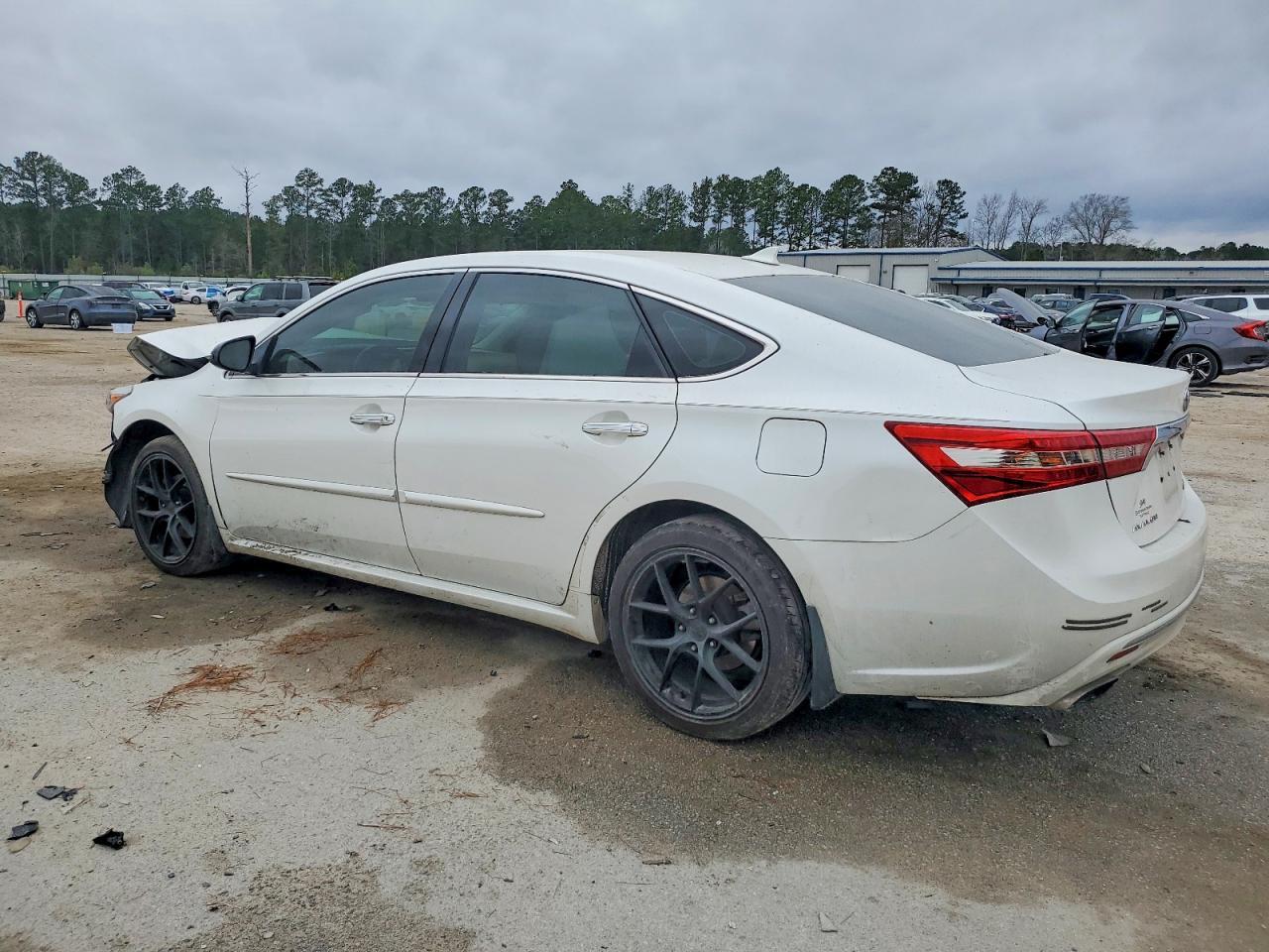 2016 TOYOTA Avalon