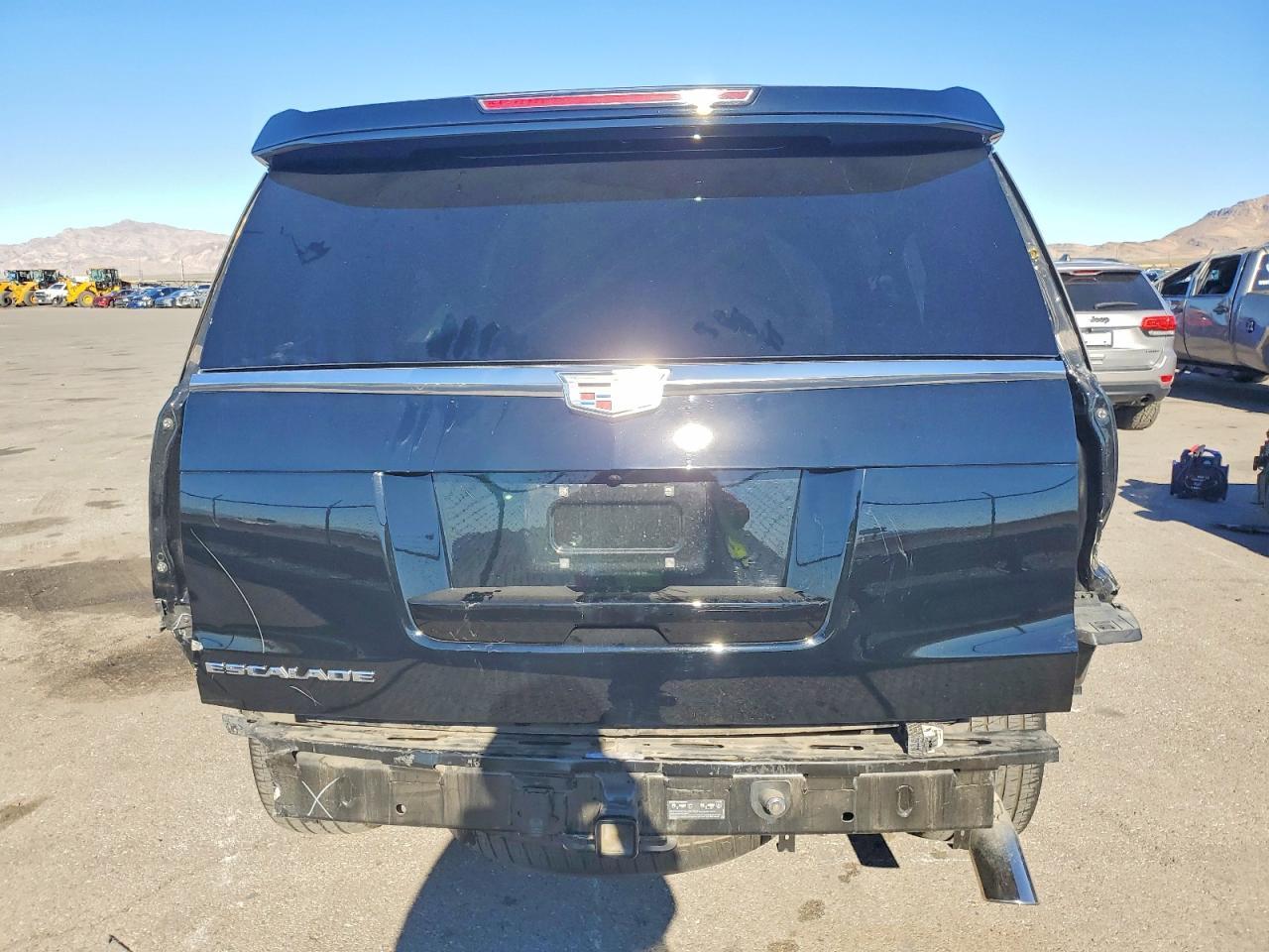 2016 CADILLAC ESCALADE