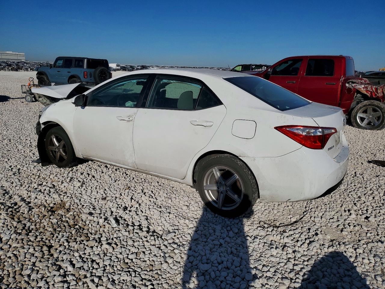 2016 TOYOTA COROLLA